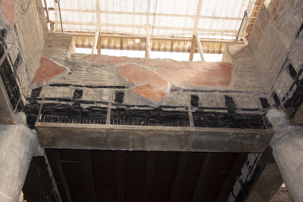 VI.21 Herculaneum, March 2019. Upper north side.
Foto Annette Haug, ERC Grant 681269 DÉCOR